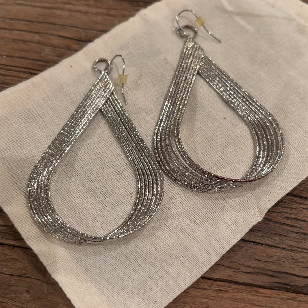 Elegant Silver Teardrop Earrings